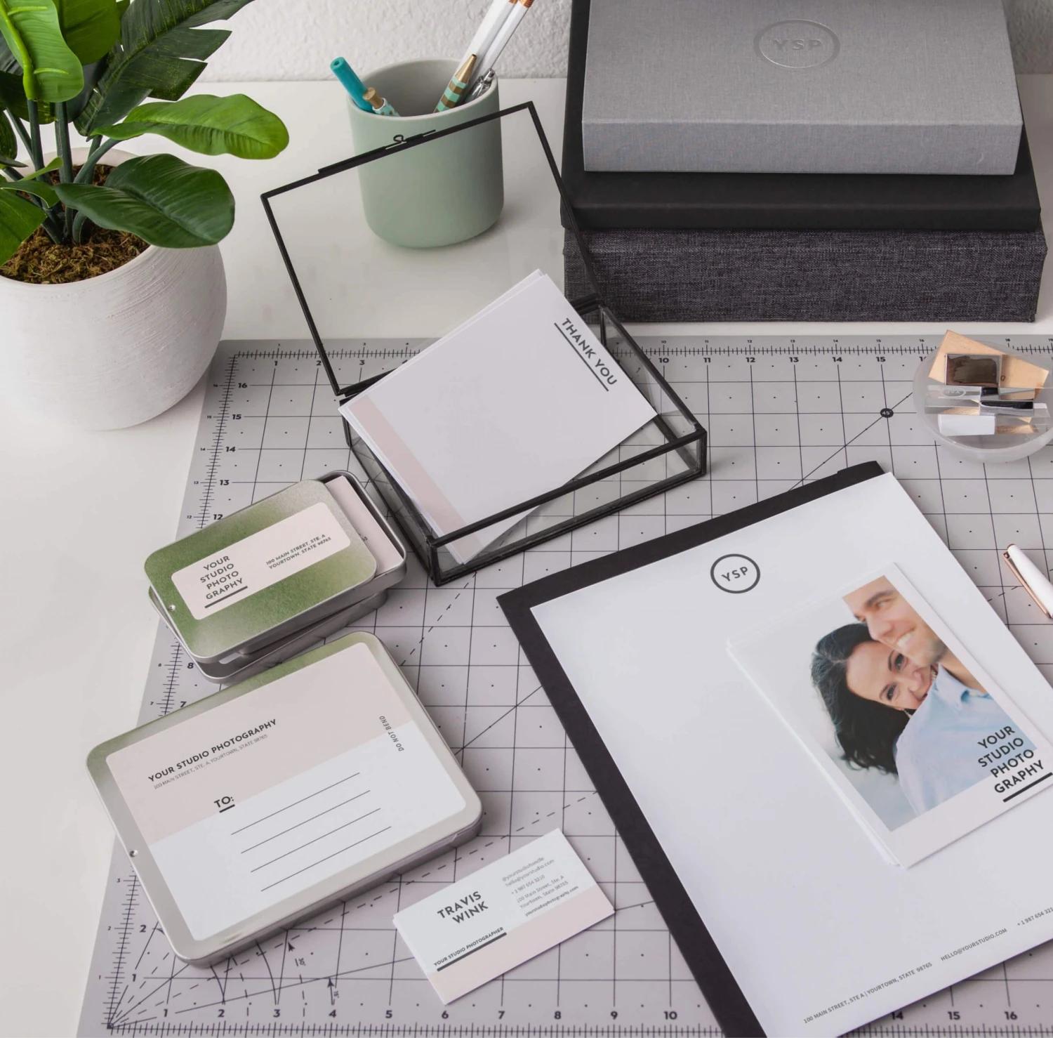 META_SE_ST.jpg DesignAglow META Stationery Suite