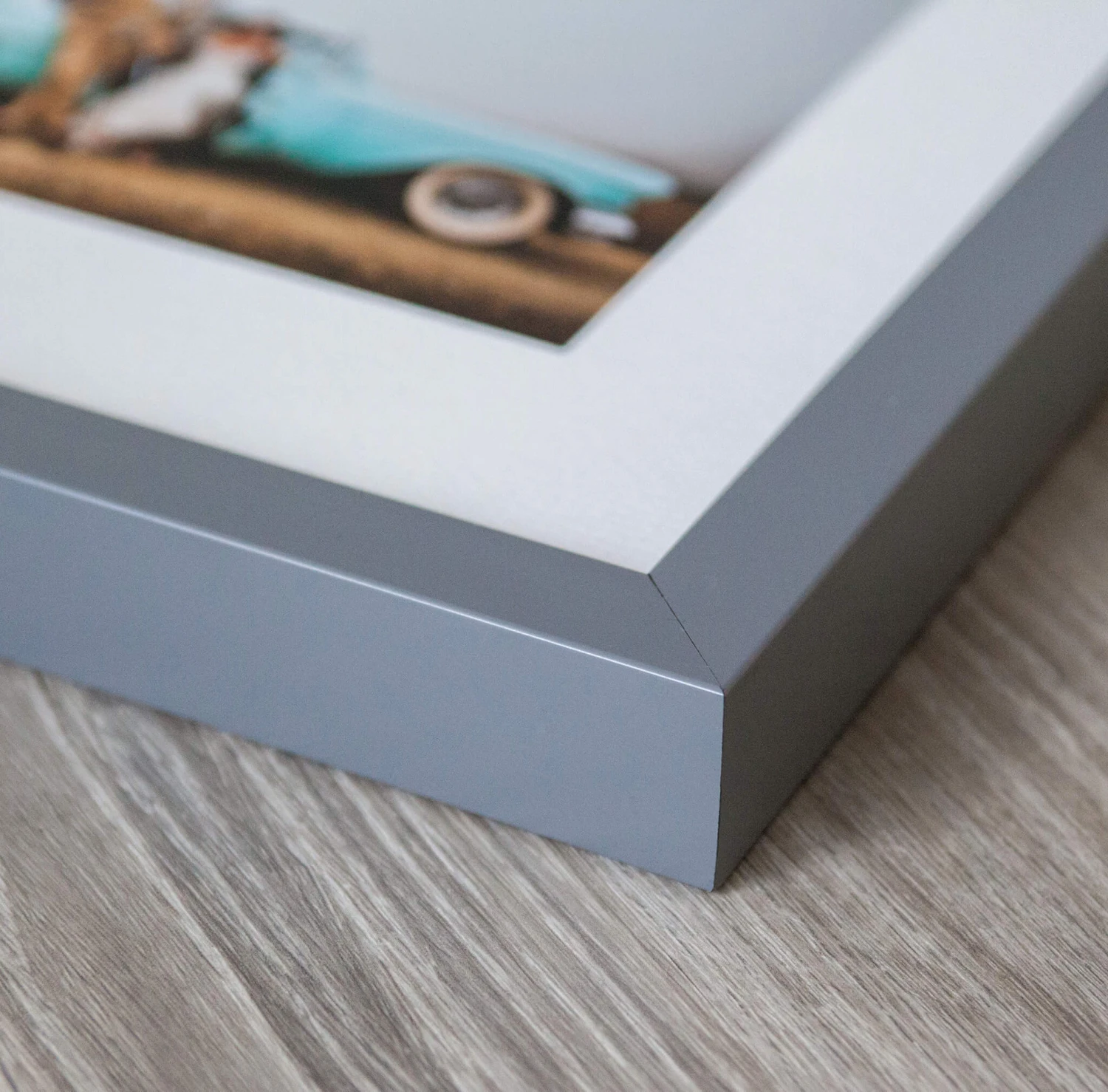 design_aglow_frames_1117_024.jpg NW Framing Ready-Made Frames Sellwood Frames