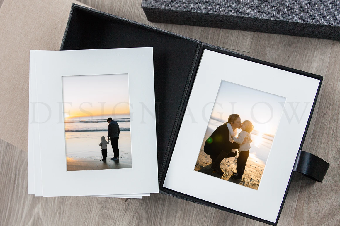 DesignAglow Portfolio Box Mockup (002) Folio Sales Tools 4 DesignAglow Portfolio Box Mockup (002) Folio Sales Tools