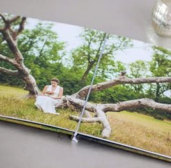 DesignAglow Photo Album Templates: Modern Minimalist